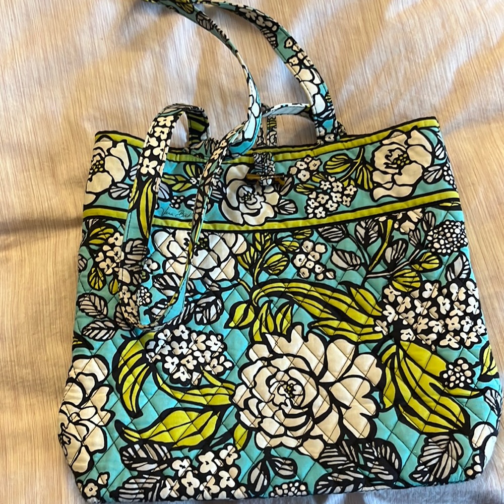 Retired Vera Bradley tote